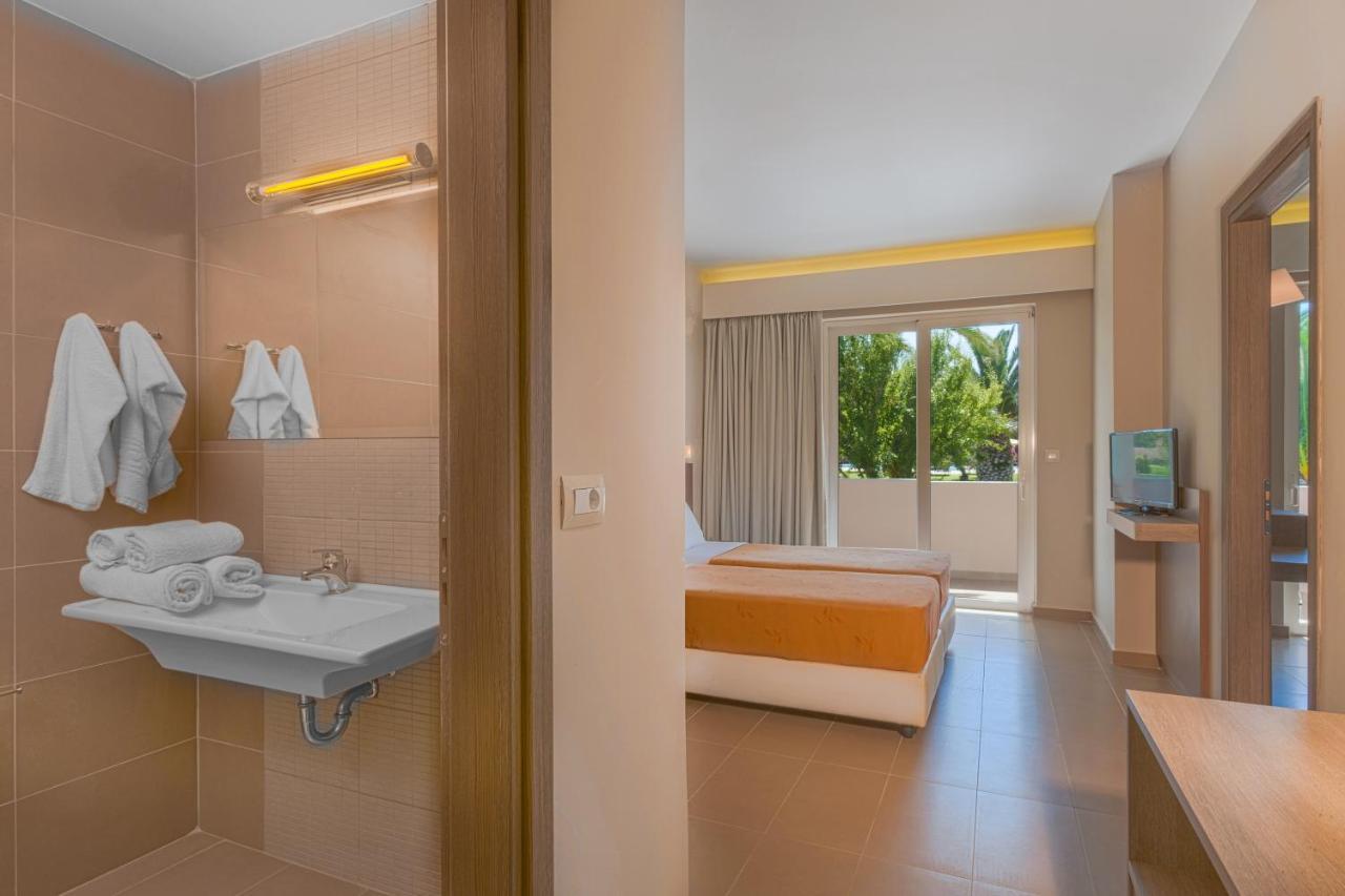 Hotel Esperia Marmari  Bagian luar foto
