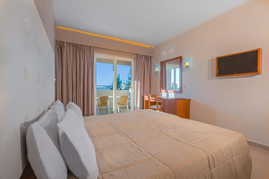 Hotel Esperia Marmari  Bagian luar foto